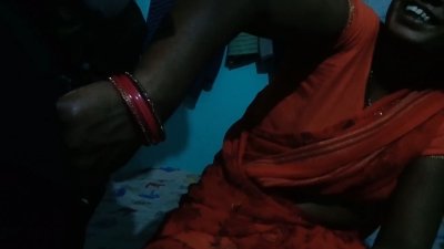Hungry lusty wife enjoy sucking the Lover’s cock