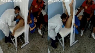 Doctor licking patient pussy when her bf parallel to him