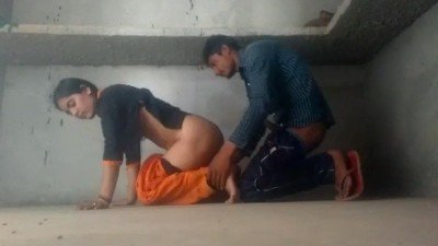 College virgin girl first time outdoor sex with her lover
